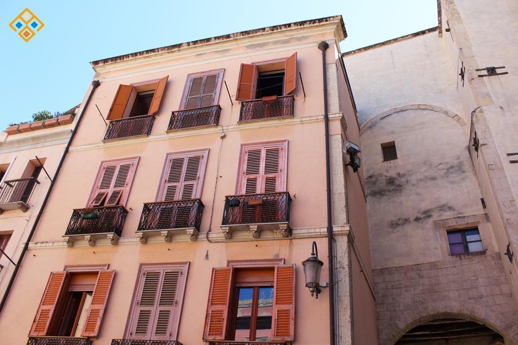 Torre Dello Sperone Apartment Cagliari Ngoại thất bức ảnh